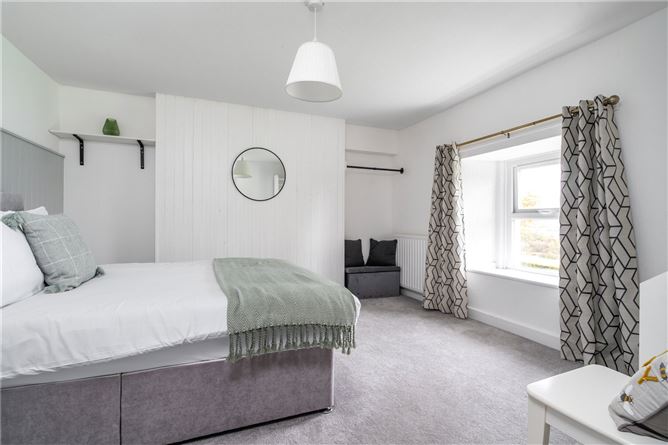 Eala House, Tawnyvorgal, Lough Eske, Barnesmore, Co. Donegal