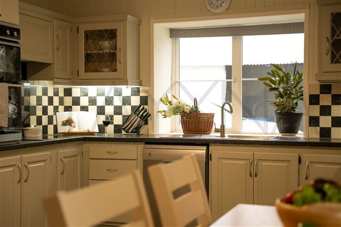 The Old Stone Cottage,Vacation Rental in Kerry, Ireland