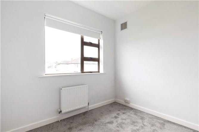 27 Leopardstown Drive, Leopardstown, Co. Dublin