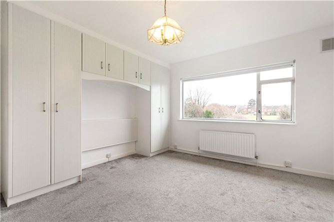 27 Leopardstown Drive, Leopardstown, Co. Dublin