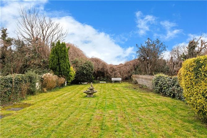 27 Leopardstown Drive, Leopardstown, Co. Dublin