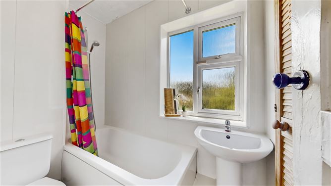 Photo 14 of 19 — 64 Captains Avenue, Kimmage, Dublin 12