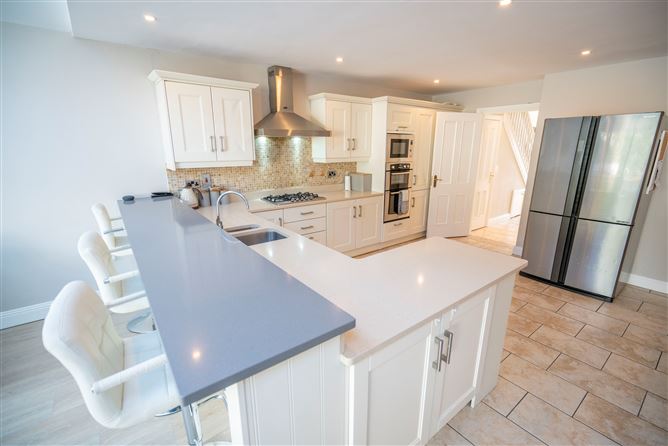 Photo 10 of 21 — 17 Rossmore Drive, Newtownmountkennedy, Wicklow