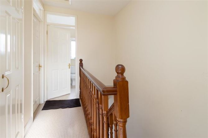 18 Griffeen Glen Boulevard, Lucan, Dublin