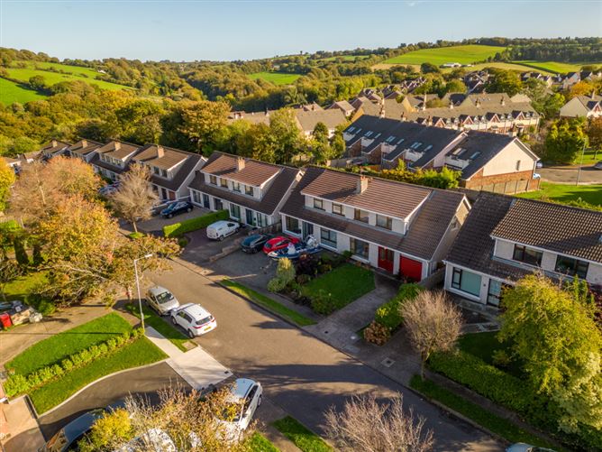 24 Manor Orchard, Thornbury View, Rochestown, Cork