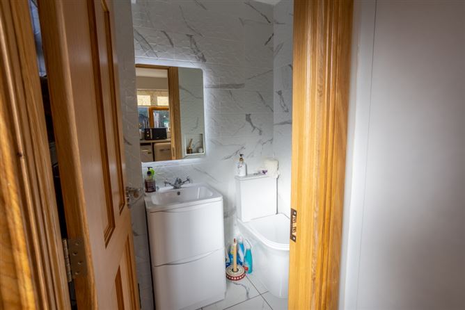 24 Manor Orchard, Thornbury View, Rochestown, Cork
