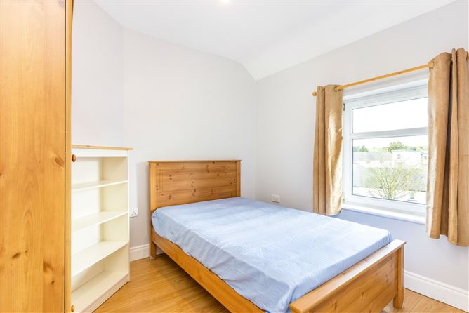 8 Saint Phelims Place, Cavan