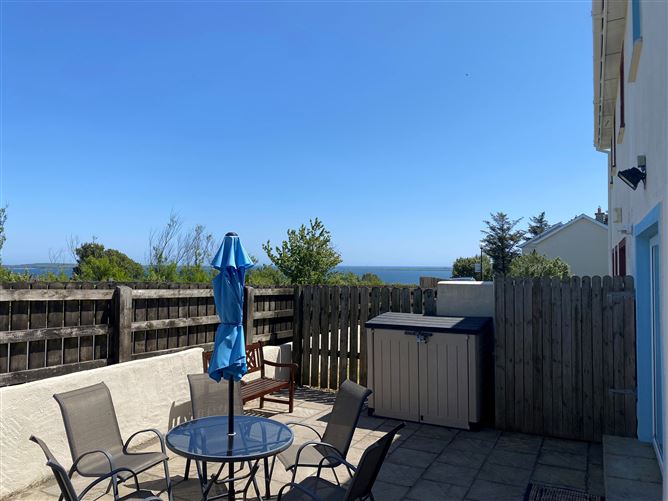 35 Seacliff, Dunmore East, Waterford