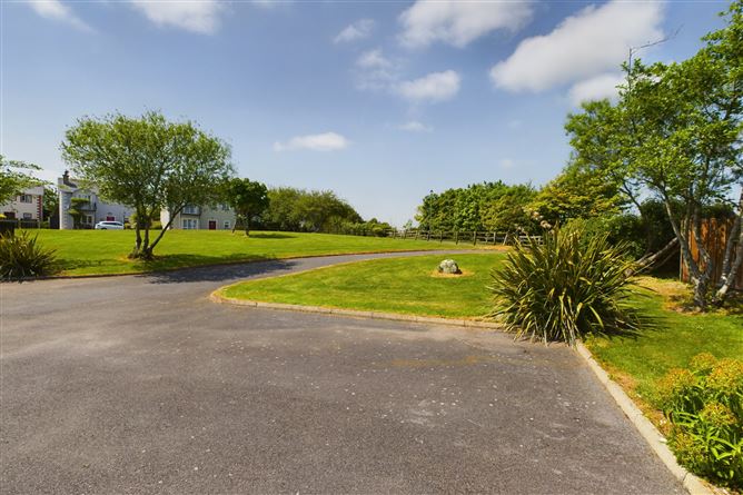 35 Seacliff, Dunmore East, Waterford