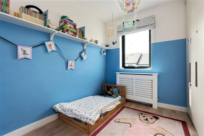 27 White Pines Heights, Rathfarnham, Dublin 16