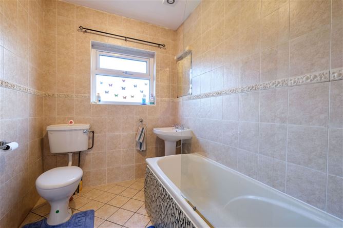 54 Demesne, Lisbrack Road, Longford