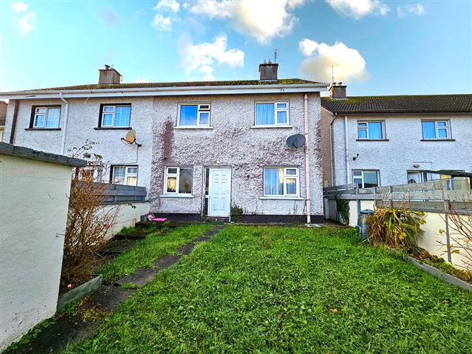 No. 35 Chestnut Grove , Castlebar, Mayo