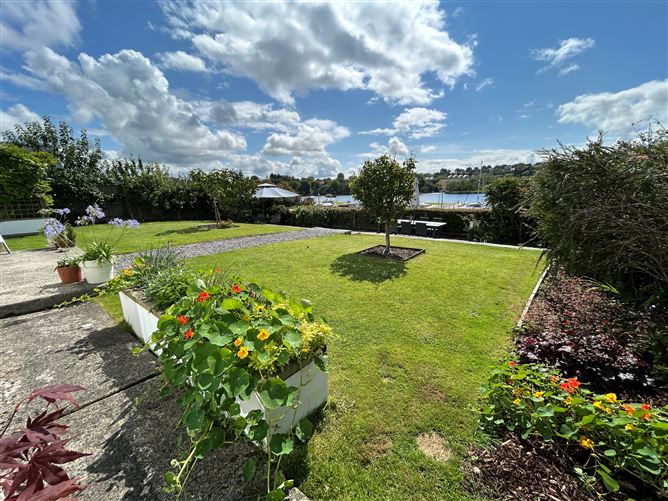 5 Marine Village, Ballina, Tipperary