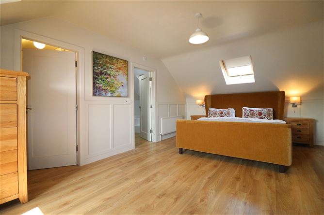 5 Marine Village, Ballina, Tipperary