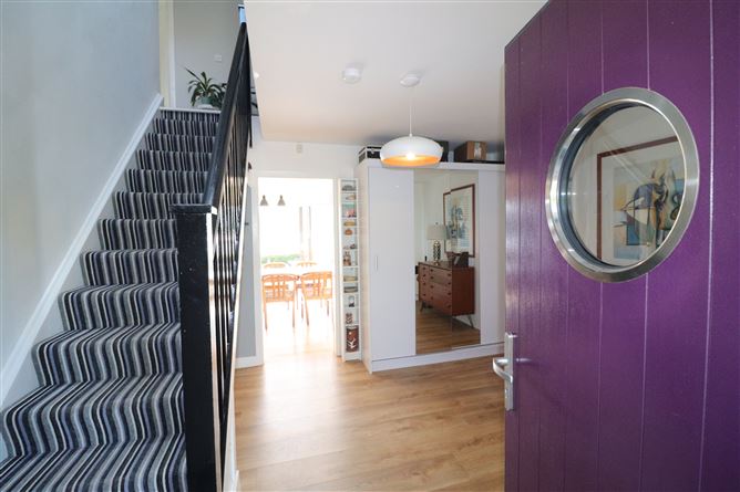 5 Marine Village, Ballina, Tipperary