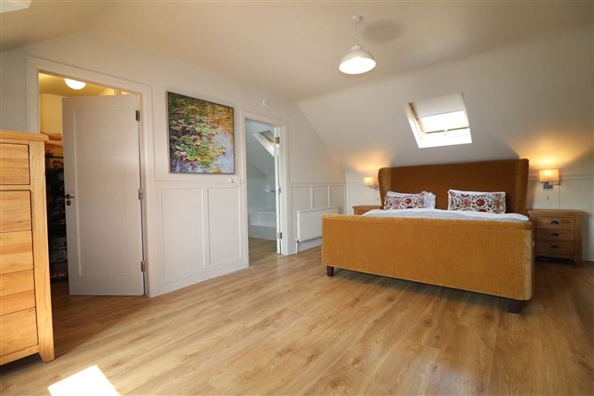 5 Marine Village, Ballina, Tipperary