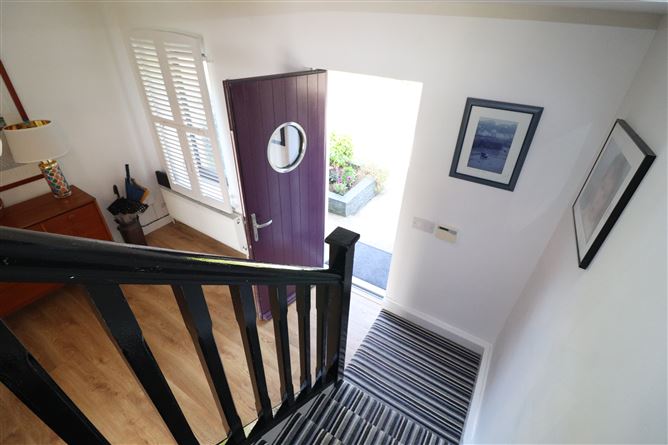 5 Marine Village, Ballina, Tipperary