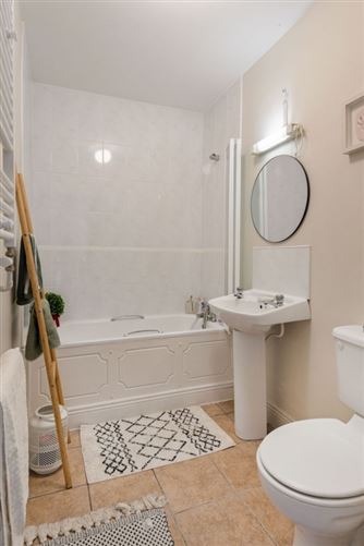 43 Portmarnock Crescent, Portmarnock,   County Dublin