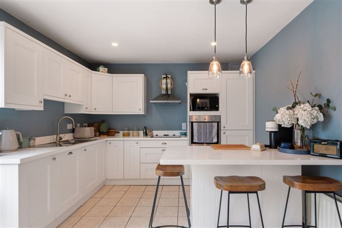 43 Portmarnock Crescent, Portmarnock,   County Dublin