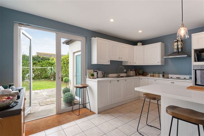 43 Portmarnock Crescent, Portmarnock,   County Dublin