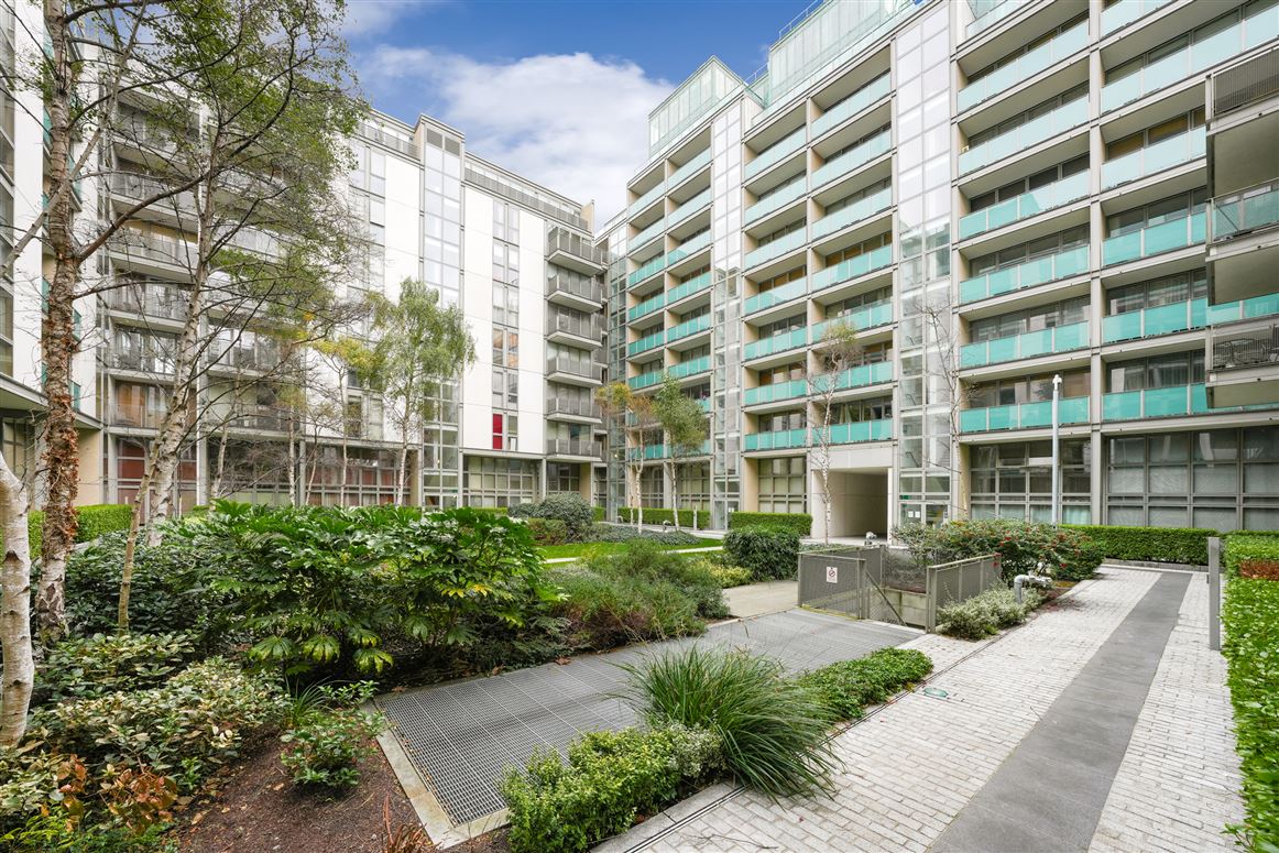 5 Kirkpatrick House, Spencer Dock, Dublin 1
