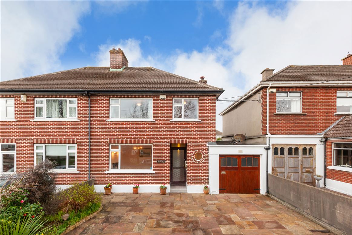 'Breifne', 47 Kincora Avenue, Clontarf, Dublin 3