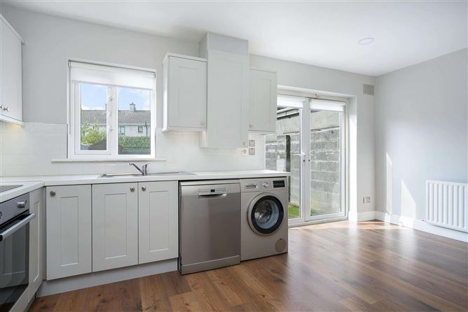 Photo 9 of 22 — 83 Kilcronan Avenue, Clondalkin, Dublin 22