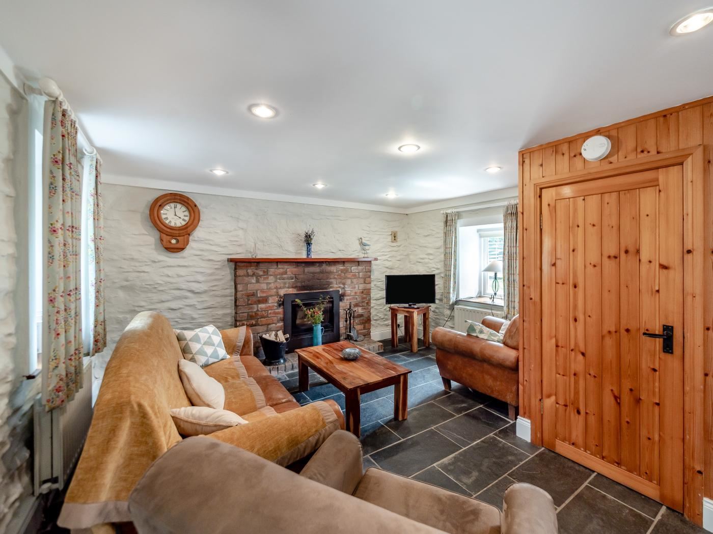 Photo 1 of 12 — 2 Bed in Ardgroom,Ardgroom,  Cork