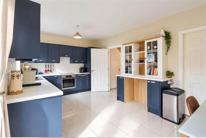 11 Castlerock Woods, Castleconnell, Limerick