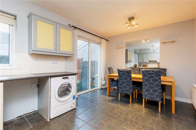 102 Brooklawn, New Ross, Co. Wexford