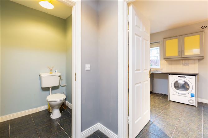 102 Brooklawn, New Ross, Co. Wexford