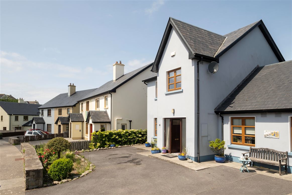21 Cuirt Merriman, Ennistymon, Clare