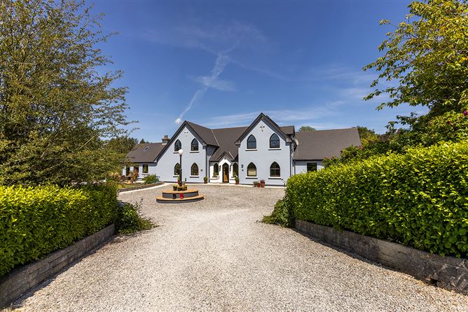 Glenriver House, Monalour, Lismore, Waterford
