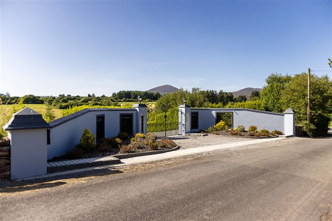 Glenriver House, Monalour, Lismore, Waterford