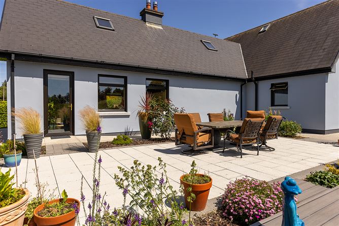 Glenriver House, Monalour, Lismore, Waterford