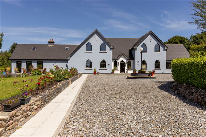 Glenriver House, Monalour, Lismore, Waterford
