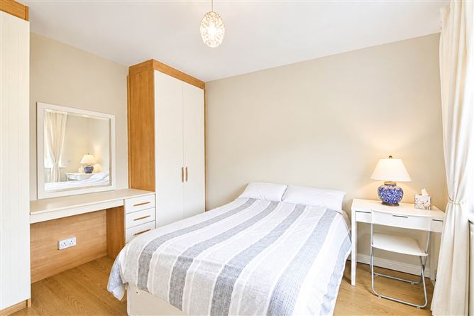 Photo 17 of 29 — 29 Ravenswood Rise, Clonsilla, Dublin 15