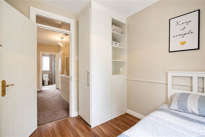 Photo 19 of 29 — 29 Ravenswood Rise, Clonsilla, Dublin 15