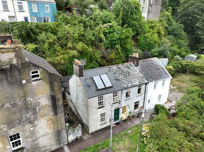 5 Nelsons Terrace, Lower Glanmire Road, Co. Cork