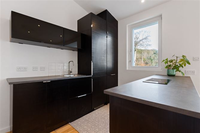 2 Hill Cottages, Killiney Hill Road, Killiney, Co. Dublin