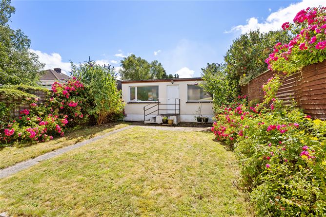 18 Farmhill Park, Goatstown, Dublin 14
