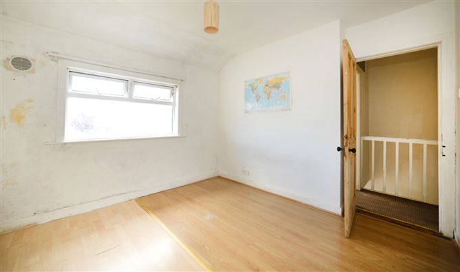 62 McKee Road, Finglas, Dublin