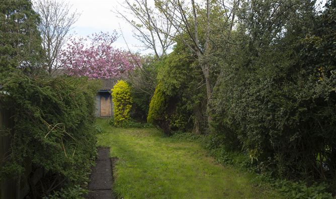 62 McKee Road, Finglas, Dublin