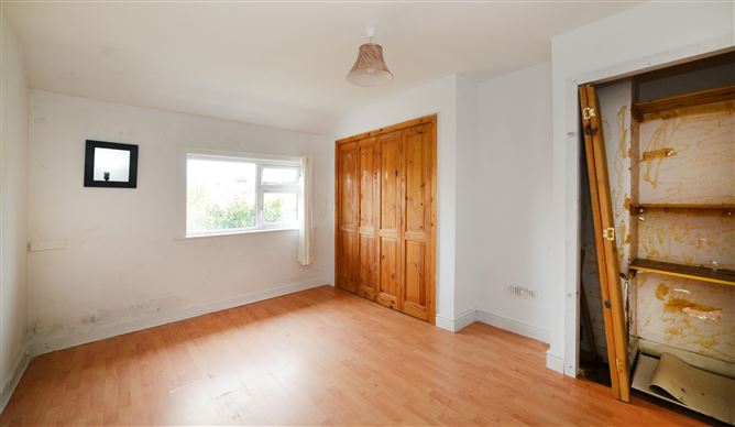 62 McKee Road, Finglas, Dublin