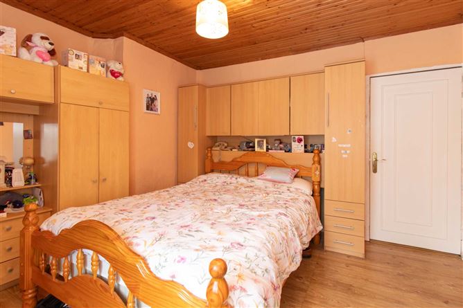 9 Saint Brigids Terrace, Cavan, County Cavan