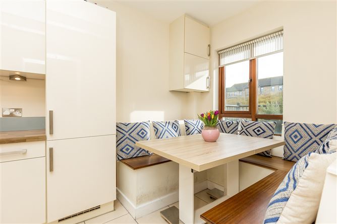 48 Parkview, Robswall, Malahide,   County Dublin