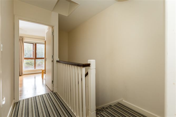 48 Parkview, Robswall, Malahide,   County Dublin