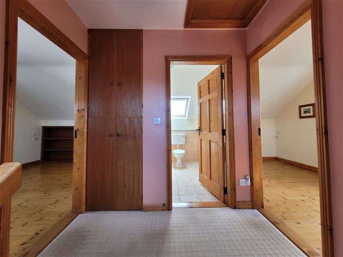 Stones Throw Cottage, Louisburgh, Mayo
