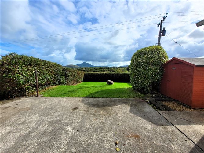 Stones Throw Cottage, Louisburgh, Mayo