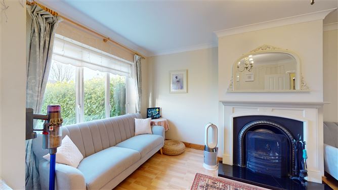 18 Charnwood Grove, Clonsilla, Dublin